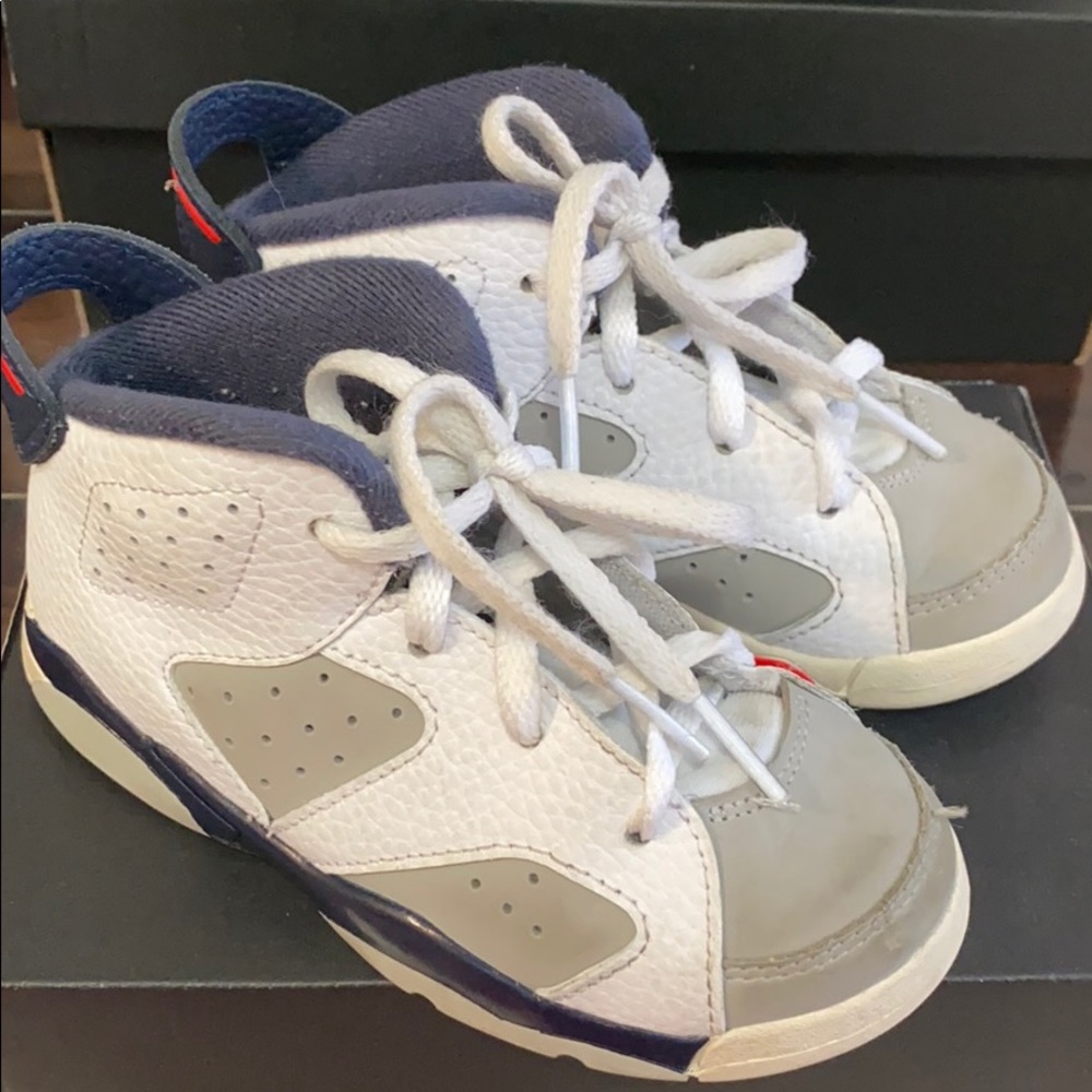 Jordan 6 Retro Toddler Sneakers
